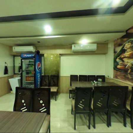 Kingsway Hotel And Restaurant Ajmer Dargah 350 Meter Екстер'єр фото