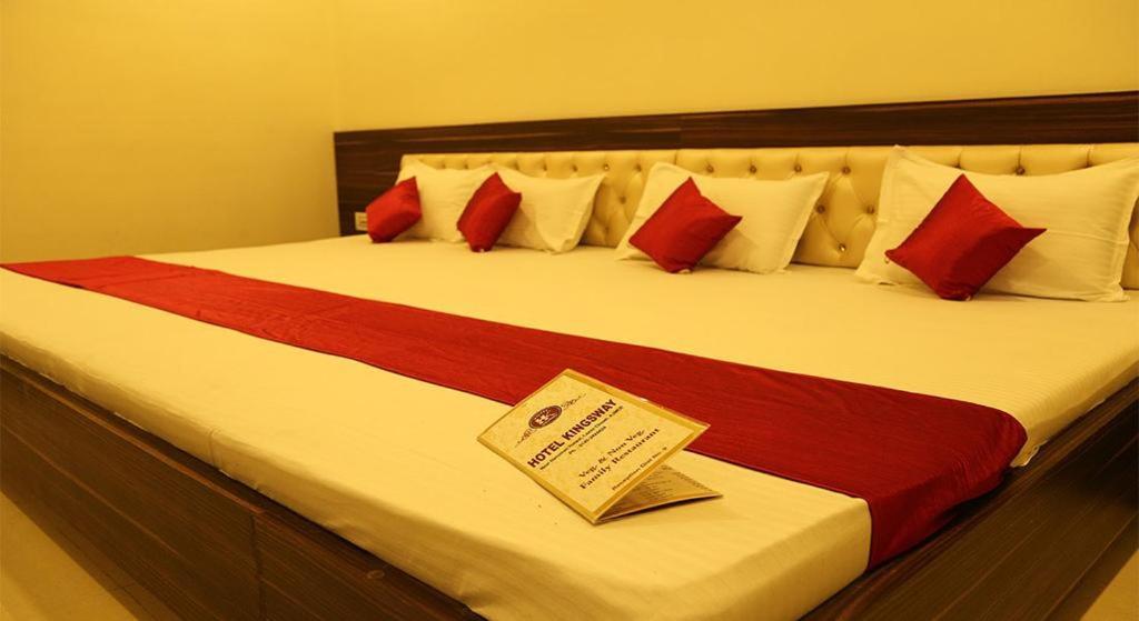 Kingsway Hotel And Restaurant Ajmer Dargah 350 Meter Екстер'єр фото